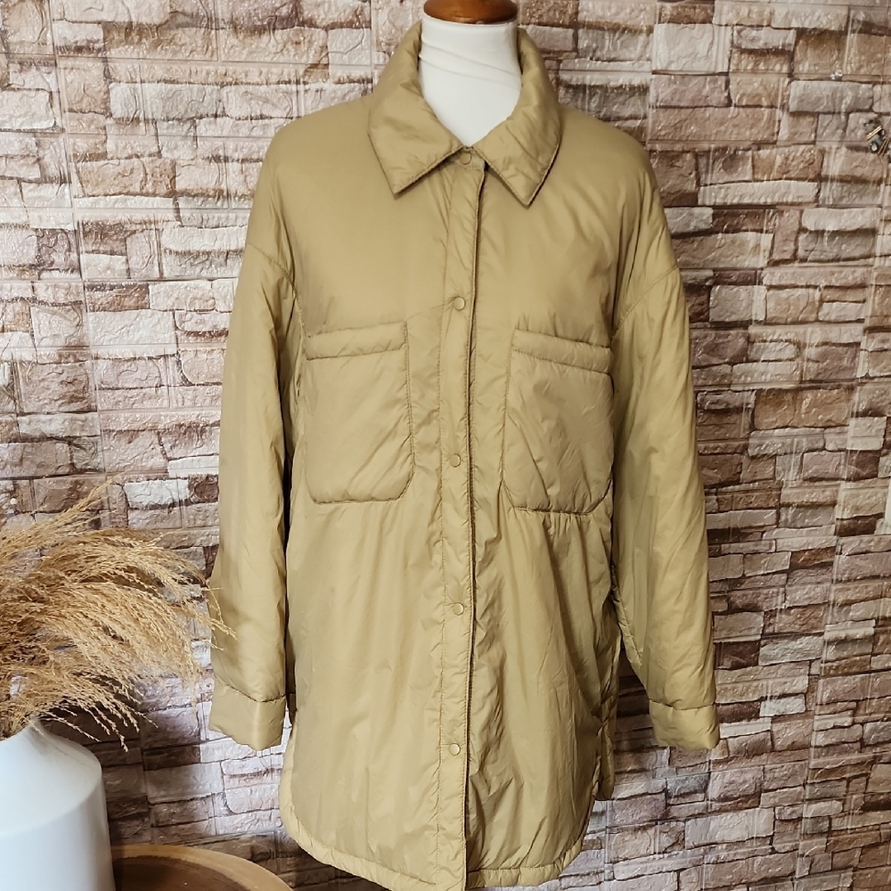 Zara Brand New  Quilted Jacket
